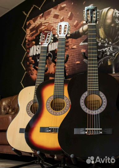 Гитара классическая + акксессуар