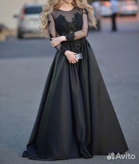 Вечернее платье
