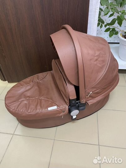 Коляска 2в1 HOT MOM