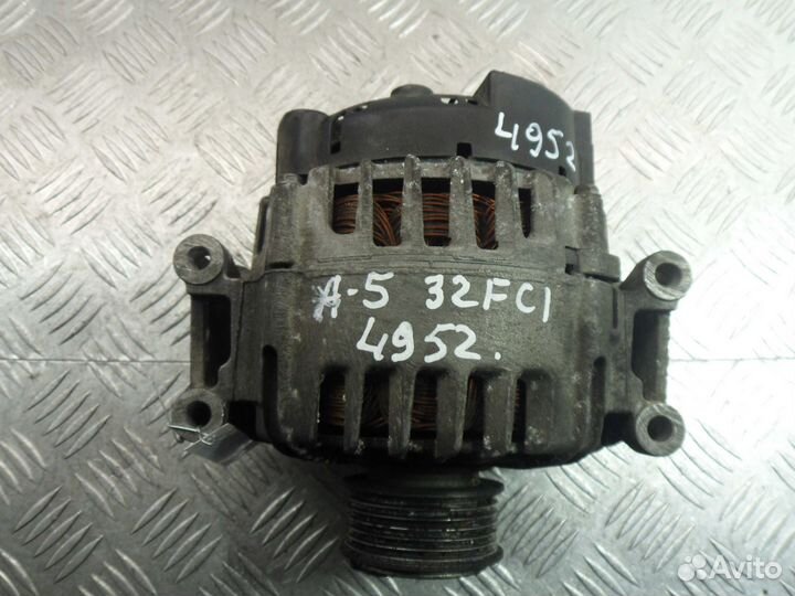 Генератор Audi A5 8T 06E903016S