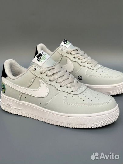 Кроссовки Nike air force 1