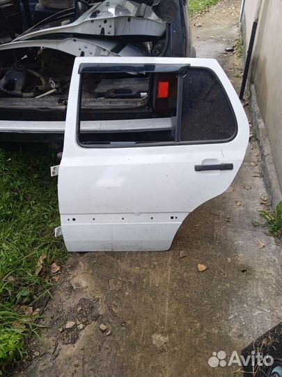 Двери на golf 3