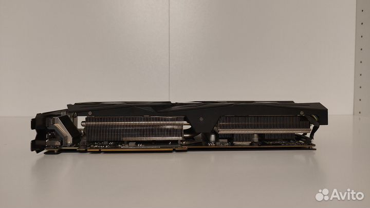 Asus ROG strix GTX 1070 Ti 8gb