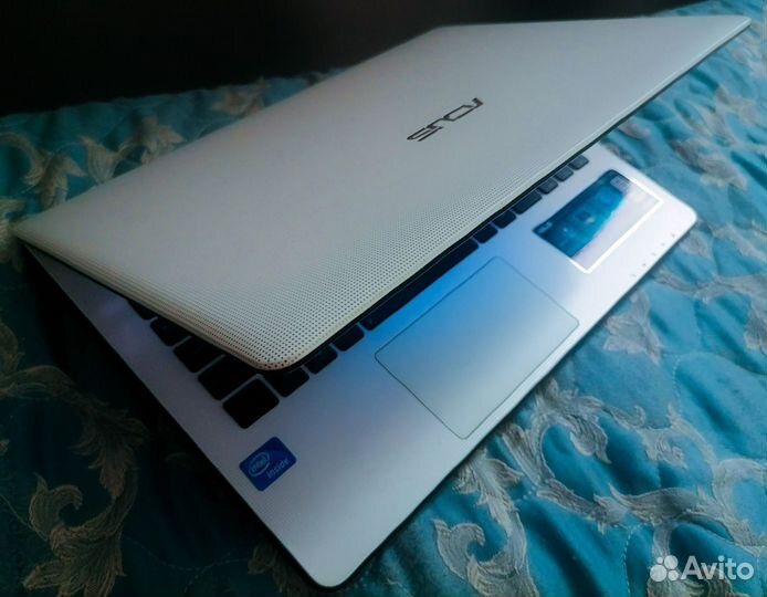 Ноутбук Asus x401a