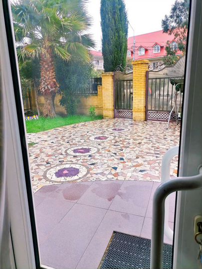 3-к. апартаменты, 85 м², 1/3 эт.