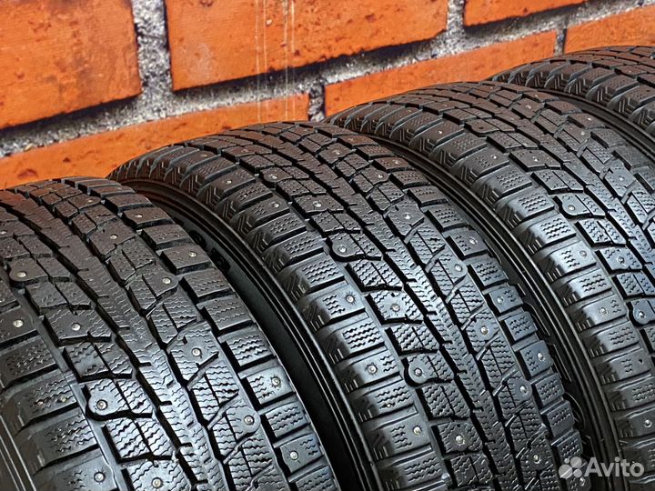 R16 Dunlop SP Winter Ice 01 205/60, PCD 4x108 DIA 65.1