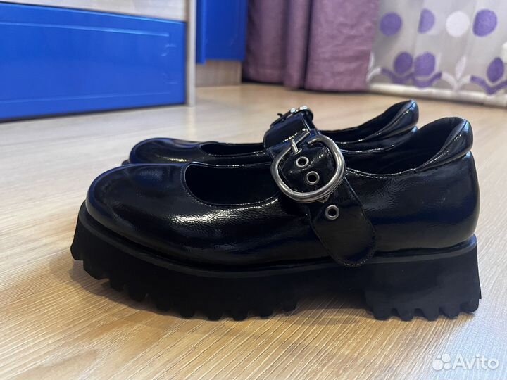 Туфли женские 38 размер черные