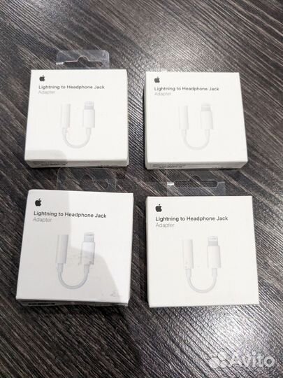 Переходник lightning to headphone jack оригинал