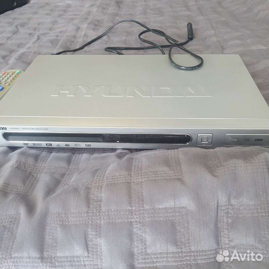 Dvd плеер hyundai H-DVD5040-N