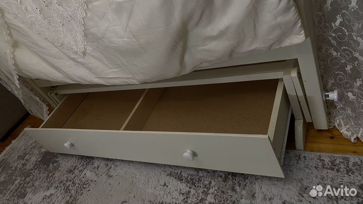 Детская кроватка с комодом