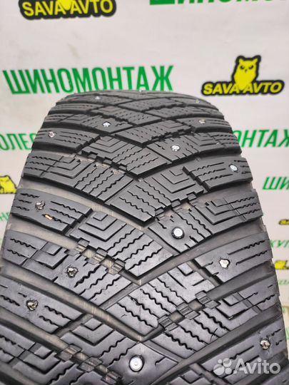 Goodyear Ultragrip Ice Arctic 235/60 R18