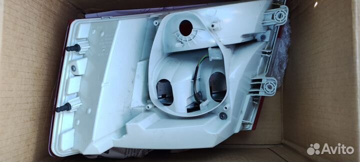 Задний фонарь Шкода Octavia универсал