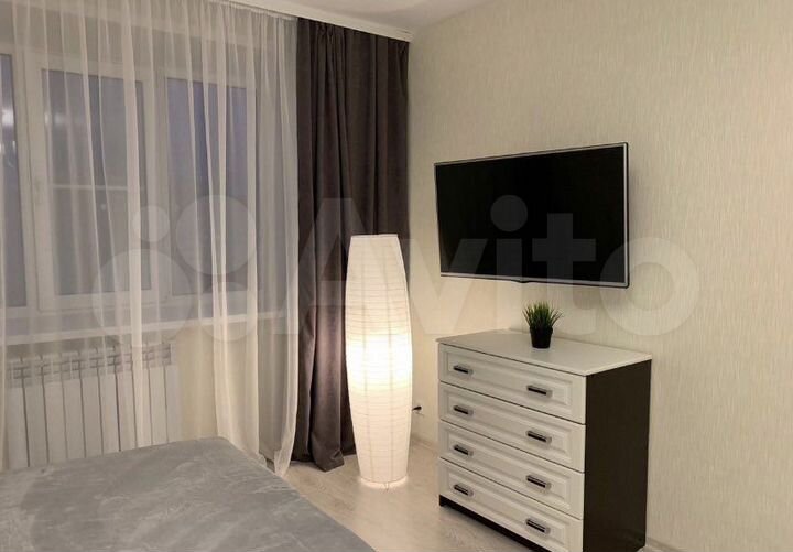 1-к. квартира, 34 м², 8/10 эт.