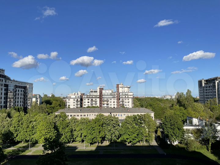 2-к. квартира, 72 м², 7/11 эт.