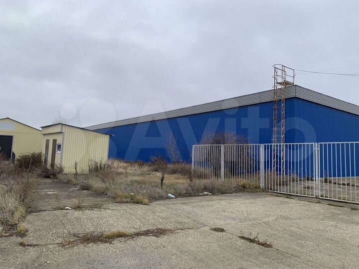 Производство, 1600 м²