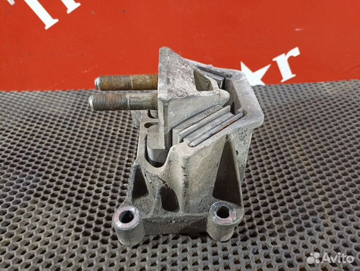 Подушка двигателя задняя Man TGA, Man TGS, Man TGX