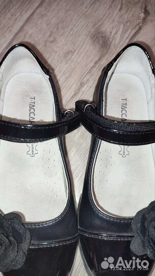 Туфли для девочки 30р