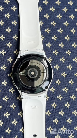 Samsung Galaxy Watch 4
