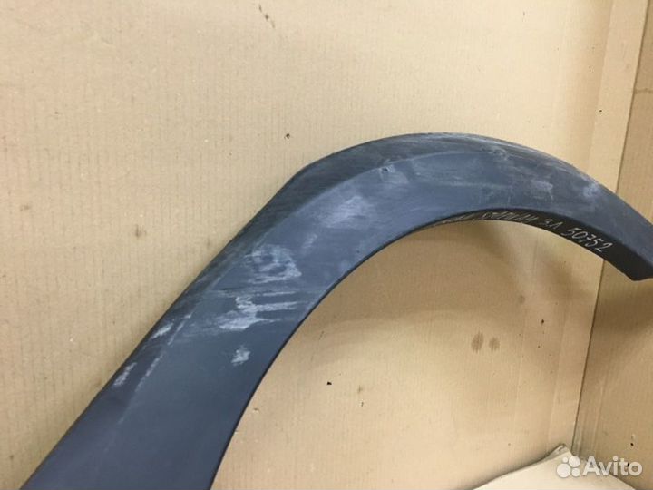 Накладка крыла задняя левая Renault Logan Stepway