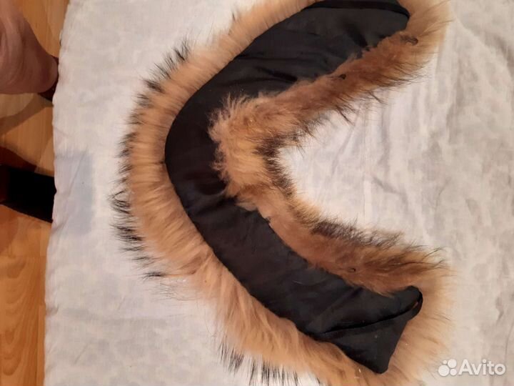 Меховой воротник енот