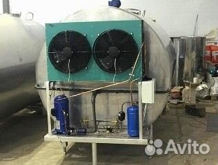 Танк охладитель молока закрытого типа 1000л г595