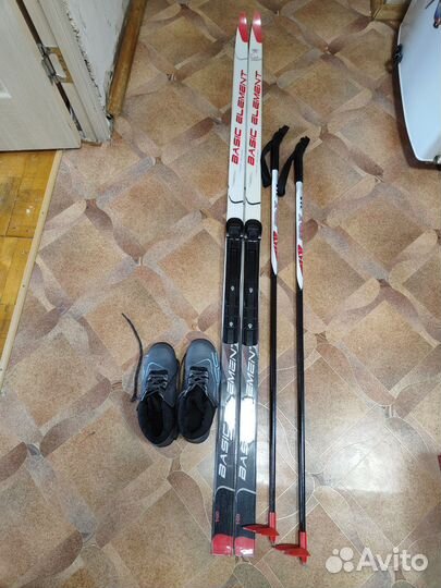 Беговые лыжи