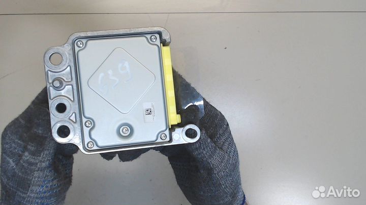 Блок управления airbag Nissan Leaf, 2011