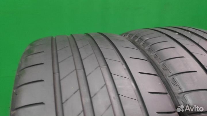 Bridgestone Turanza T005 255/40 R18 99Y