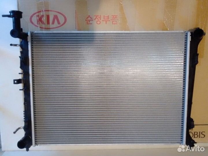 Оригинальный радиатор KIA cerato II