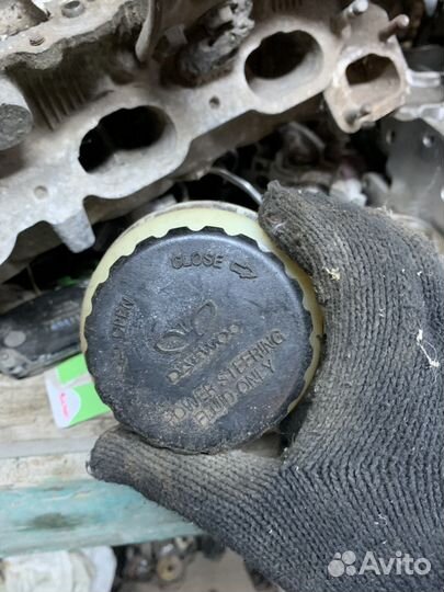 Бочок гура Тойота Камри v30 Авенсис t25