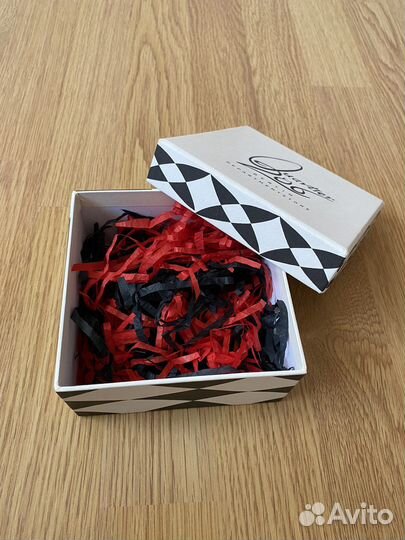 Коробка подарочная