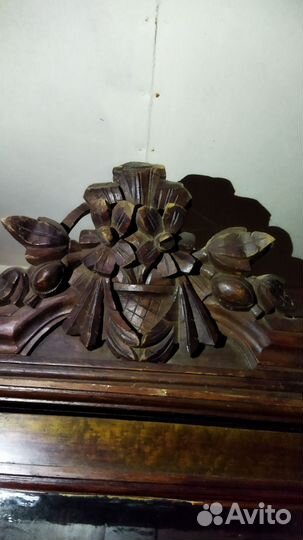 Сервант старинный