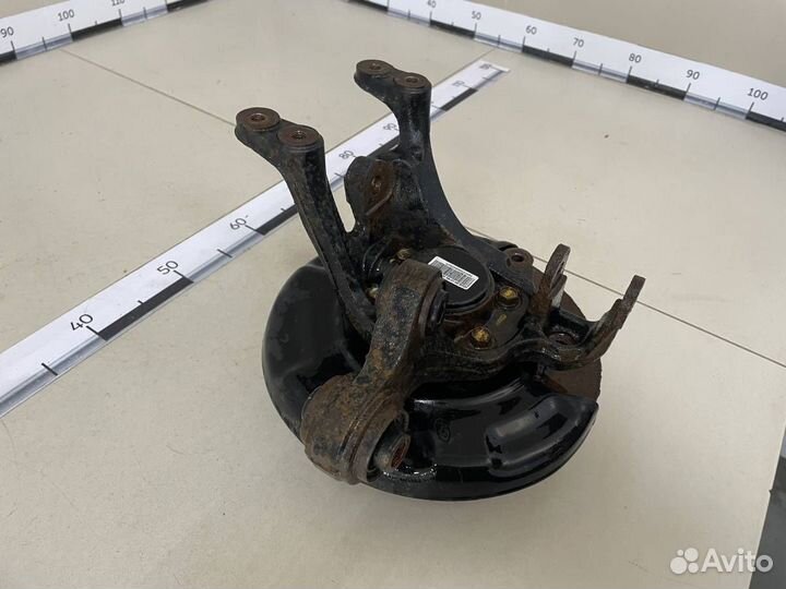 Кулак поворотный задний правый Kia Ceed JD 2012-20