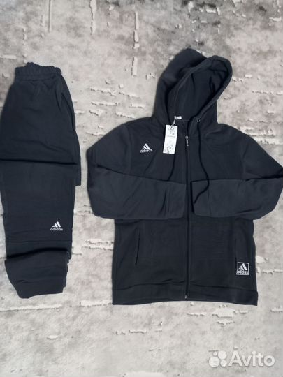 Спортивный костюм на флисе мужской adidas