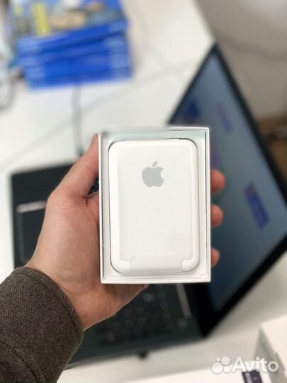 Повербанк Magsafe battery pack 5000 mAh (Люкс)