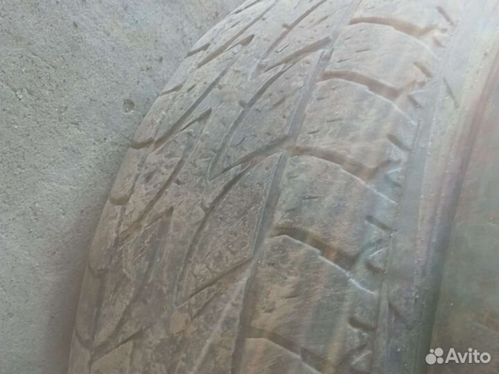 Bridgestone Dueler A/T 695 245/65 R17 107T