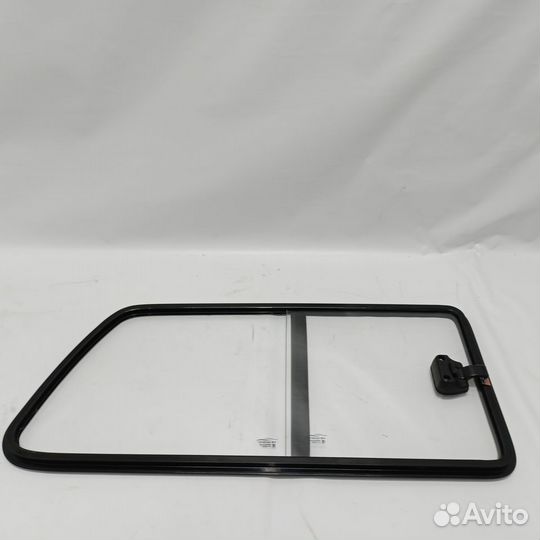 Форточки раздвижные Нива 2121 задние (комплект)