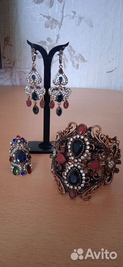 Винтажные украшения