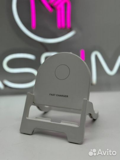 Беспроводная зарядка для смартфона