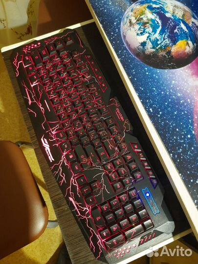 Клавиатура с подсветкой