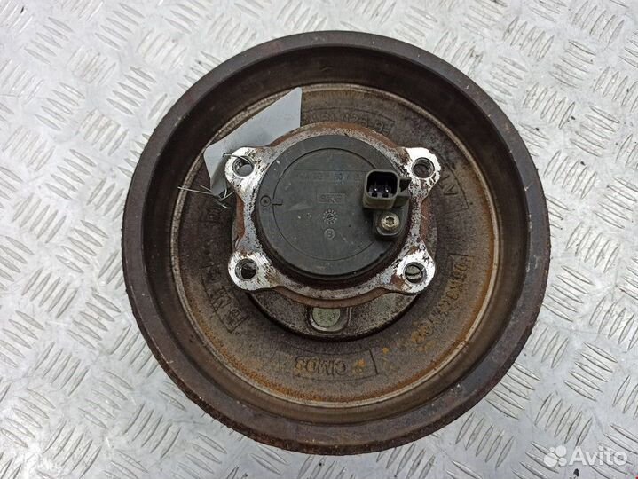 Ступица задняя левая Ford Focus 3 2014 1851452