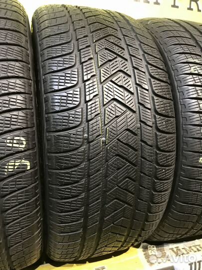 Pirelli Scorpion Winter 305/35 R21 и 265/40 R21 109V