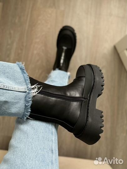 Демисезонные ботинки