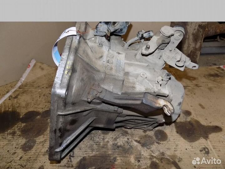 МКПП (механическая коробка переключения передач) A