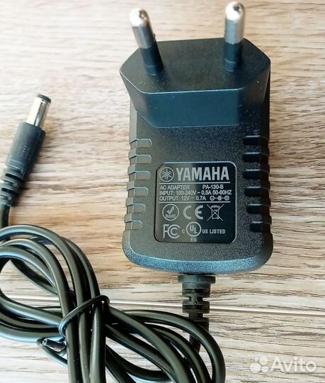 Блок питания для пианино Yamaha P-90 (PA-3С)