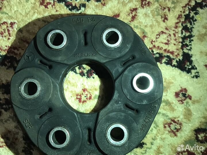 Эластичная муфта mercedes w210