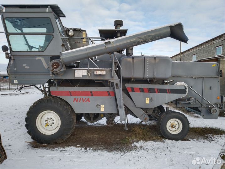 Комбайн Нива-Сельхозтехника СКА-5, 2012