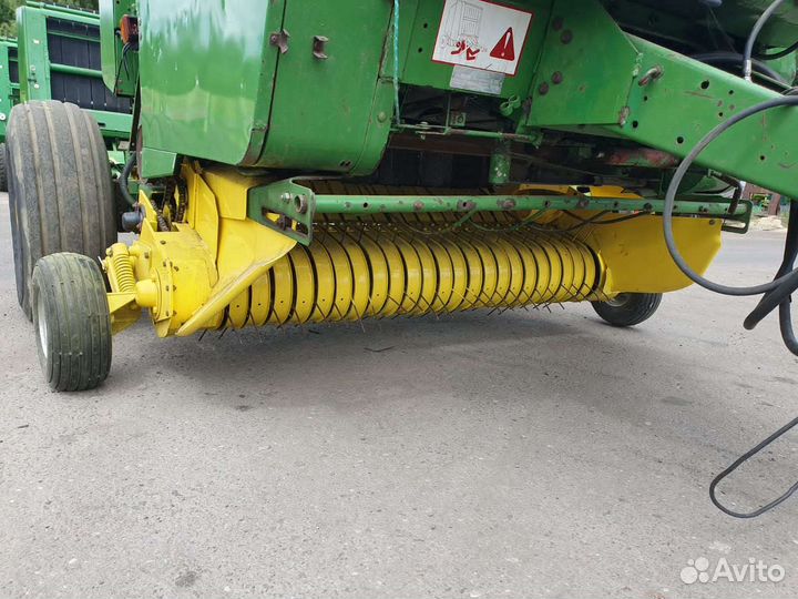 Пресс-подборщик John Deere 550, 1992