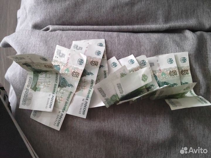 Купюра 1997 года с всадником