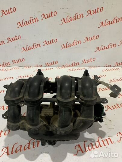 Коллектор впускной Ford Focus 3 1.6 2011